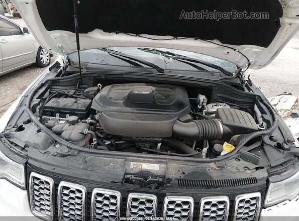 1C4RJFCGXHC755165 2017 JEEP GRAND CHEROKEE White Widok z tyłu