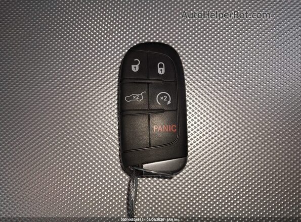 1C4RJFDJXLC253890 2020 JEEP GRAND CHEROKEE Black Widok deski rozdzielczej