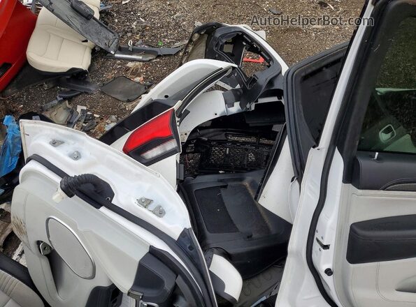 1C4RJFN90MC740361 2021 JEEP GRAND White Rear interior view