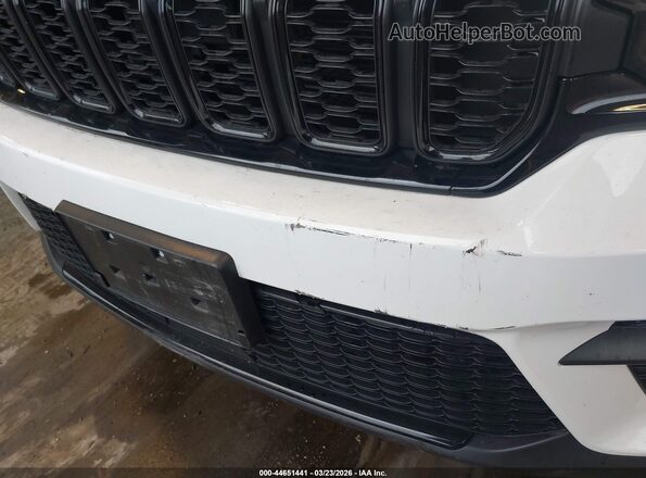1C4RJHAG0PC641723 2023 JEEP GRAND CHEROKEE White Widok z przodu