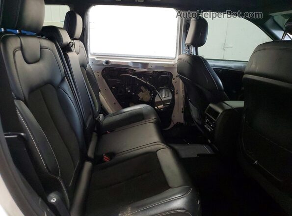 1C4RJHAG9PC553060 2023 JEEP GRAND Белый Вид задней части салона