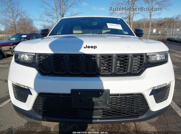 1C4RJHBG9SC344893 2025 JEEP GRAND CHEROKEE White Widok deski rozdzielczej
