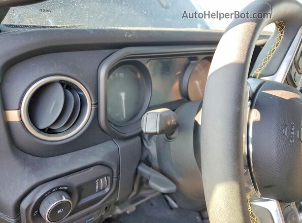 1C4RJXP65RW185387 2024 JEEP WRANGLER Black Вид щитка приладів