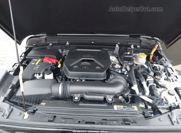 1C4RJXP6XRW172683 2024 JEEP WRANGLER Black Widok z tyłu