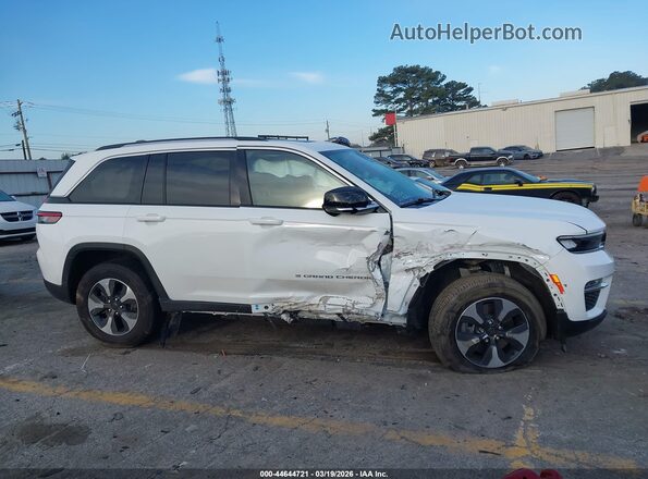 1C4RJYB61P8784396 2023 JEEP GRAND CHEROKEE 4XE White Սալոնի հետևի տեսք