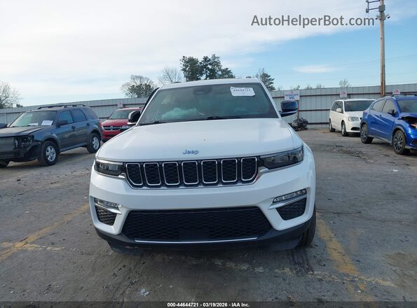 1C4RJYB61P8784396 2023 JEEP GRAND CHEROKEE 4XE White Սարքավորումների վահանակի տեսք