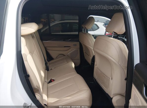1C4RJYB6XPC611070 2023 JEEP GRAND CHEROKEE 4XE White Вид наклейки з VIN-кодом
