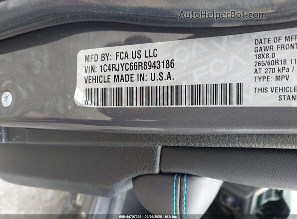 1C4RJYC66R8943186 2024 JEEP GRAND CHEROKEE 4XE Gray Widok komory silnika