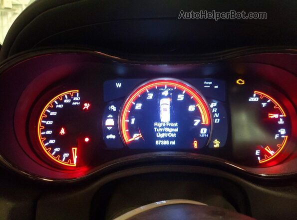 1C4SDJGJXJC132460 2018 DODGE DURANGO Серебряный Вид щитка приборов