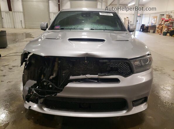 1C4SDJGJXJC132460 2018 DODGE DURANGO Серебряный Вид спереди