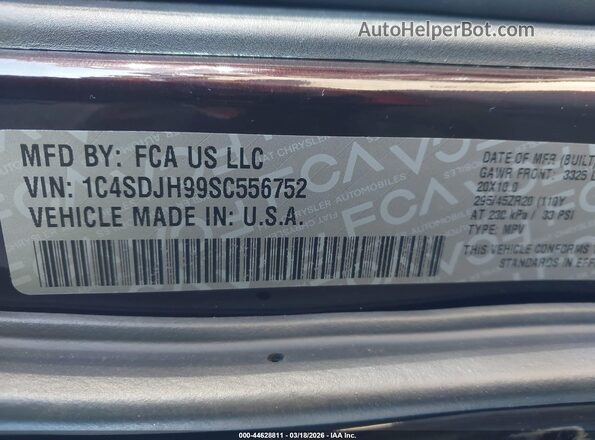 1C4SDJH99SC556752 2025 DODGE DURANGO Purple ძრავის განყოფილების ხედი