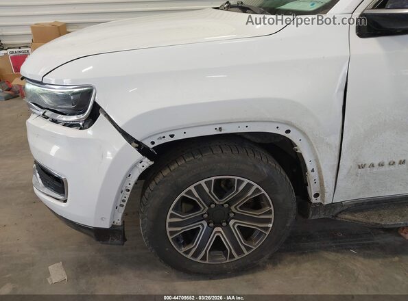 1C4SJSBP0PS568369 2023 JEEP WAGONEER L White Դիմացի տեսք