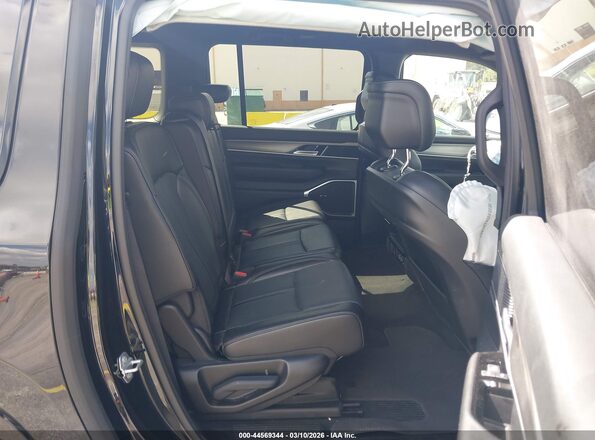 1C4SJSBP5SS513845 2025 JEEP WAGONEER L Black VIN კოდის სტიკერის ხედი