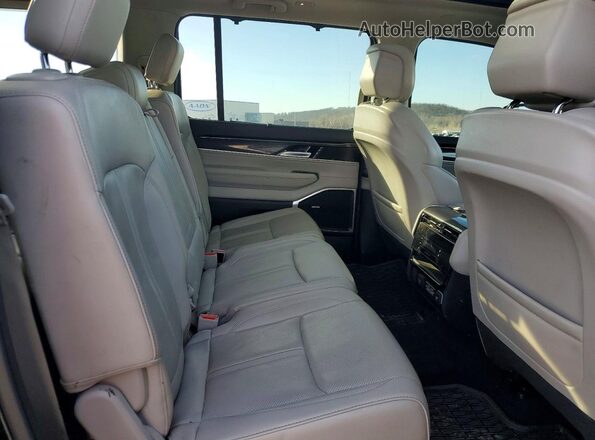 1C4SJVAT8PS542652 2023 JEEP WAGONEER Черный Вид задней части салона