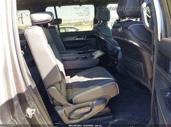 1C4SJVFP4RS110249 2024 JEEP GRAND WAGONEER Черный Вид наклейки с VIN-кодом