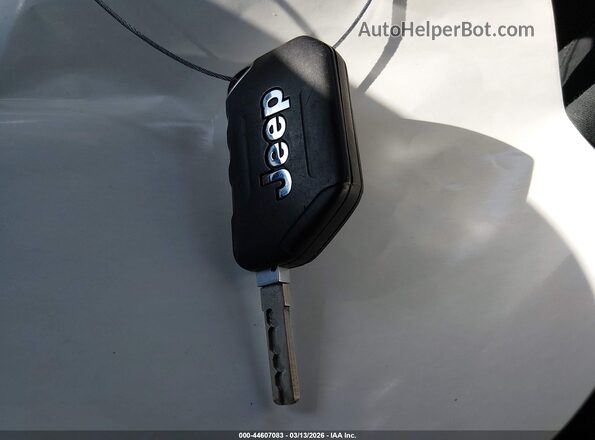 1C6HJTAG0ML578155 2021 JEEP GLADIATOR White Widok deski rozdzielczej