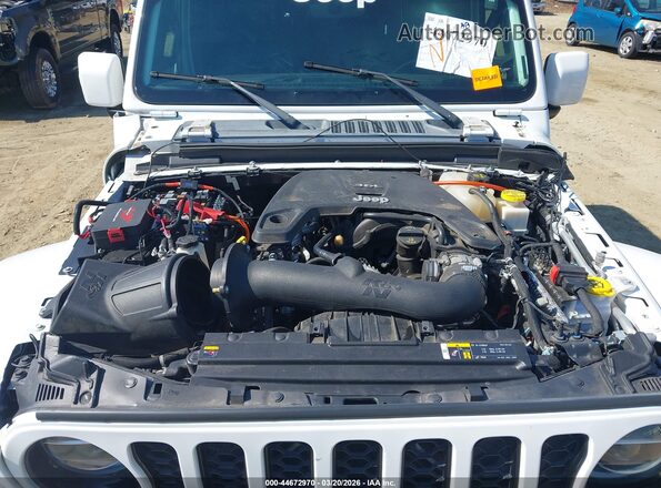 1C6HJTFG2ML511758 2021 JEEP GLADIATOR White Вид ззаду