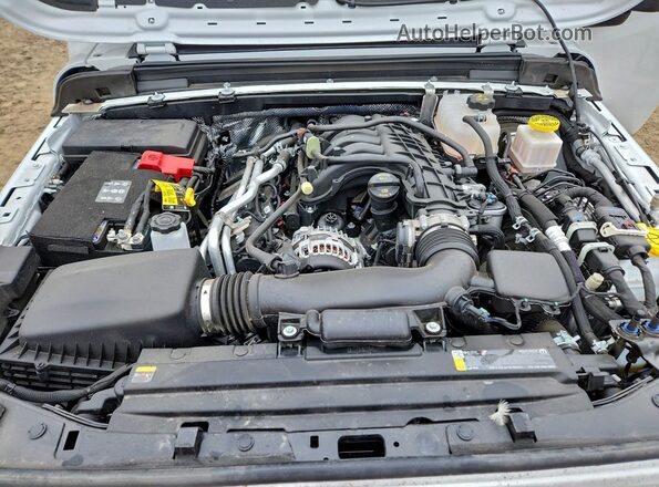 1C6PJTAG0SL522094 2025 JEEP GLADIATOR Белый Вид задней части салона