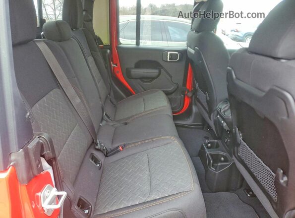 1C6RJTEG5TL153558 2026 JEEP GLADIATOR Red Вид задніх сидінь