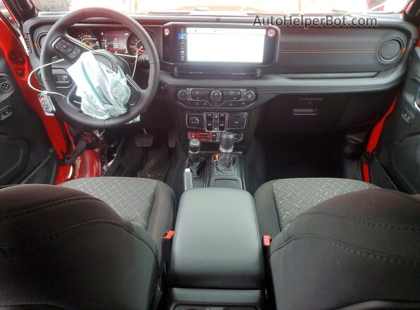 1C6RJTEG5TL153558 2026 JEEP GLADIATOR Red Вид панелі приладів
