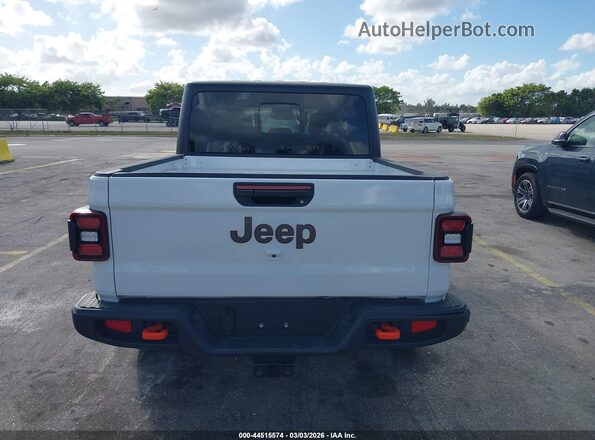 1C6RJTEG8TL153439 2026 JEEP GLADIATOR White 