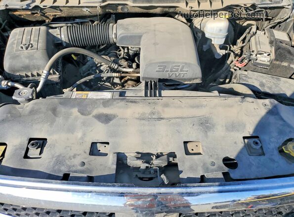 1C6RR6FG1MS569199 2021 RAM 1500 Gray უკანა სალონის ხედი