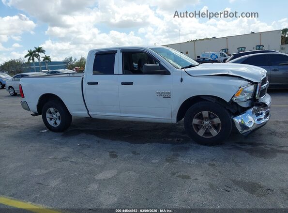 1C6RR6FG8MS558880 2021 RAM 1500 CLASSIC Белый Вид задней части салона