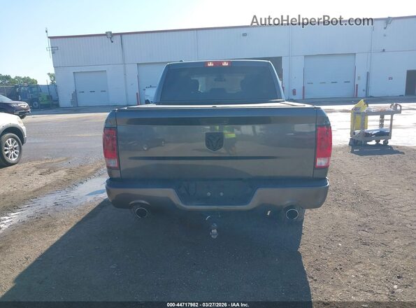 1C6RR6KT3JS305142 2018 RAM 1500 Gray 