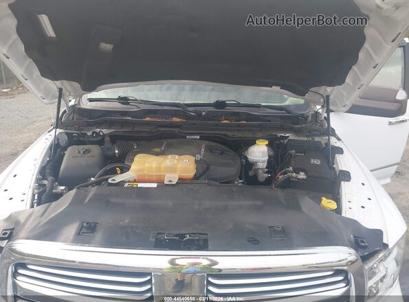 1C6RR6LMXJS225604 2018 RAM 1500 White 