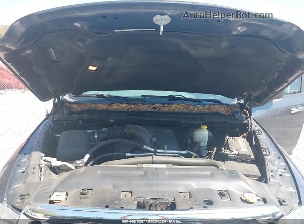 1C6RR6LT2GS394547 2016 RAM 1500 Gray Հետևի տեսք