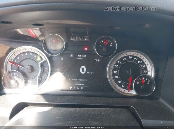 1C6RR6TT2LS135471 2020 RAM 1500 CLASSIC Red Вид задніх сидінь