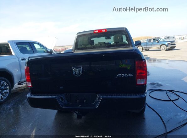 1C6RR7FG6JS345251 2018 RAM 1500 Black 