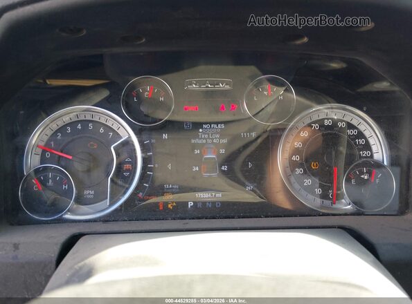 1C6RR7FT0MS537721 2021 RAM 1500 CLASSIC Белый Вид задних сидений