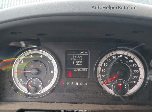 1C6RR7FT5HS809881 2017 RAM 1500 Silver 