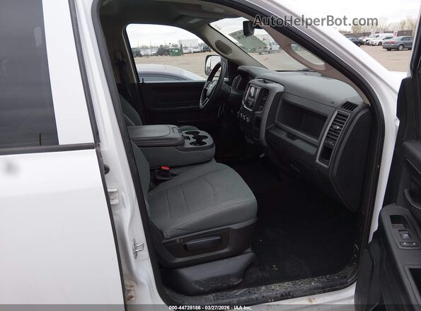 1C6RR7FT5JS316854 2018 RAM 1500 White 