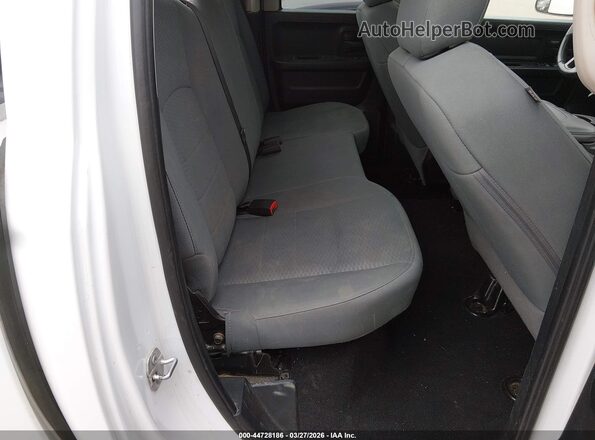 1C6RR7FT5JS316854 2018 RAM 1500 White 