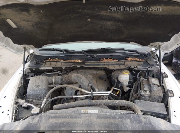 1C6RR7FT5JS316854 2018 RAM 1500 White 