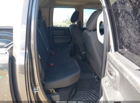 1C6RR7FT5JS351104 2018 RAM 1500 Black VIN sticker view