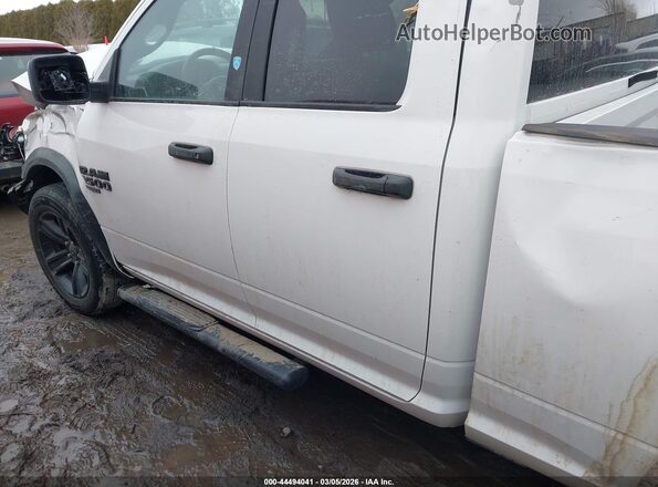 1C6RR7GGXNS190739 2022 RAM 1500 CLASSIC White Widok wnętrza 360 stopni