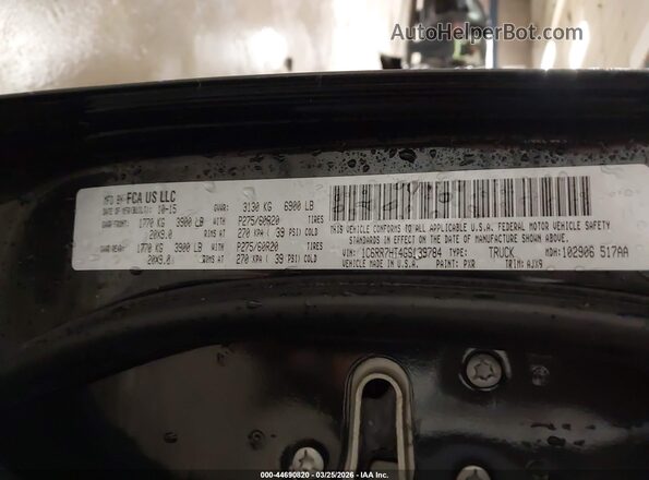 1C6RR7HT4GS139784 2016 RAM 1500 Черный Вид подкапотного пространства
