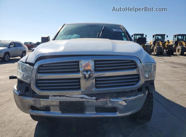 1C6RR7LG8MS532127 2021 RAM 1500 White Front view