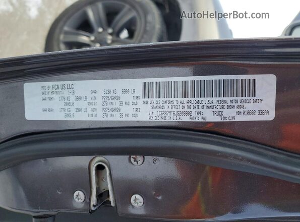 1C6RR7MT6JS209802 2018 RAM 1500 Gray Շարժիչի բաժամունքի տեսք