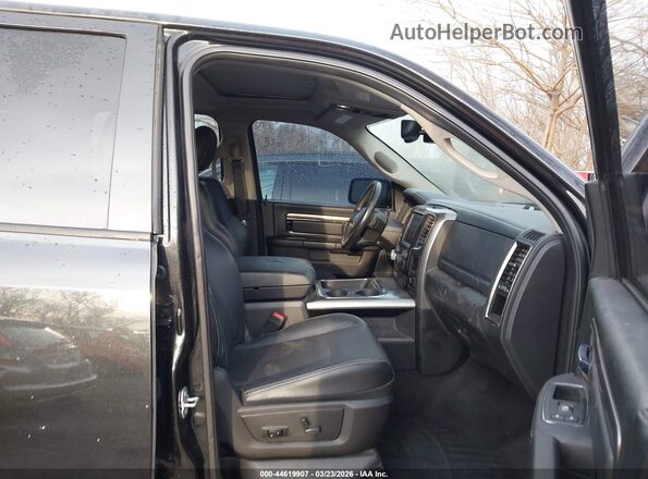 1C6RR7MT7HS621902 2017 RAM 1500 Black Front interior view