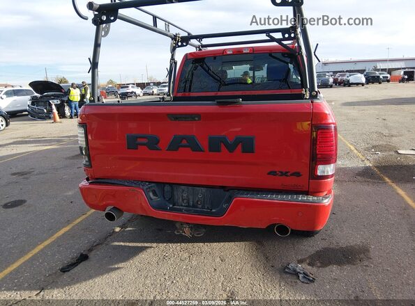 1C6RR7MTXHS705275 2017 RAM 1500 Красный 
