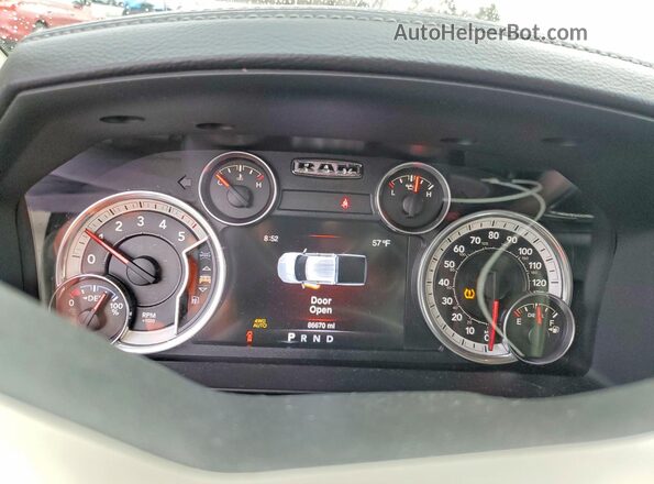 1C6RR7NM7GS252304 2016 DODGE RAM White Widok zestawu wskaźników