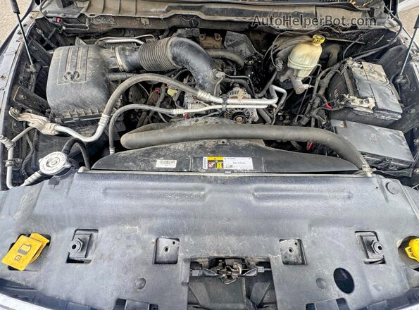 1C6RR7PT0GS216703 2016 RAM 1500 Charcoal Vista interior delantera