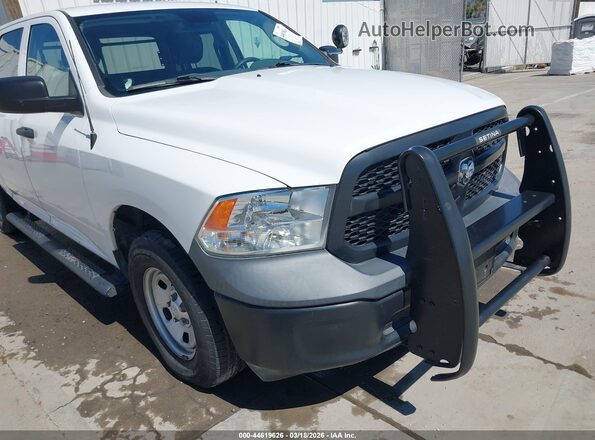 1C6RR7XT1KS739723 2019 RAM 1500 CLASSIC White Widok z przodu