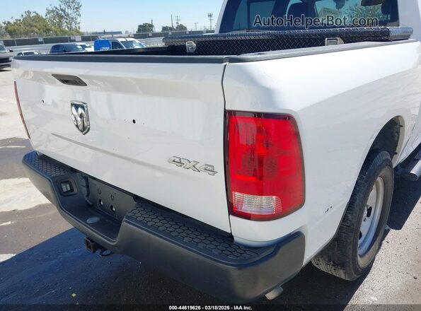 1C6RR7XT1KS739723 2019 RAM 1500 CLASSIC White 