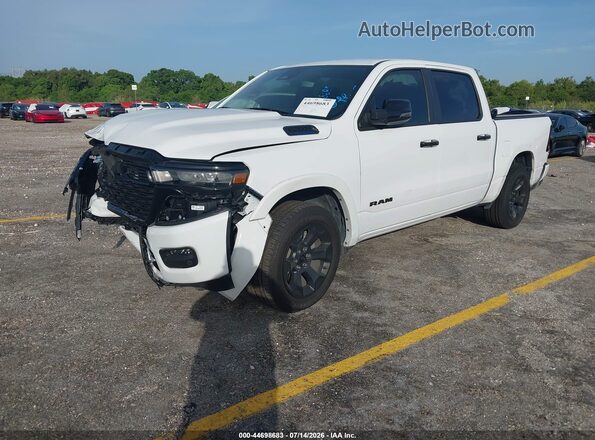 1C6RREFG3SN570196 2025 RAM 1500 White Przód lewy