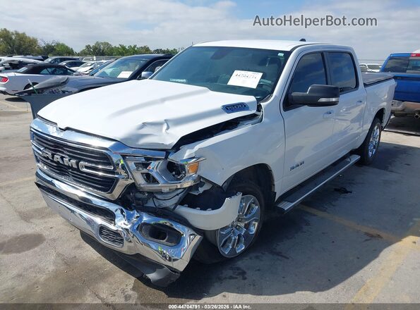 1C6RREFG5MN768118 2021 RAM 1500 White Առջևի ձախ երեք քառորդ տեսարան
